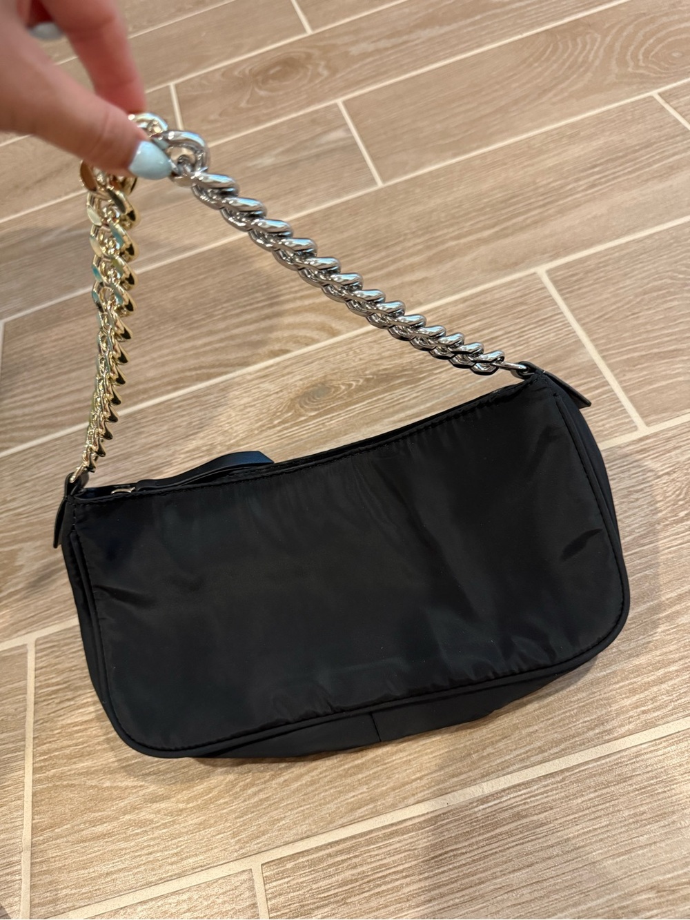 Vince Camuto Black Shoulder Bag with Two-Tone Chain Strap